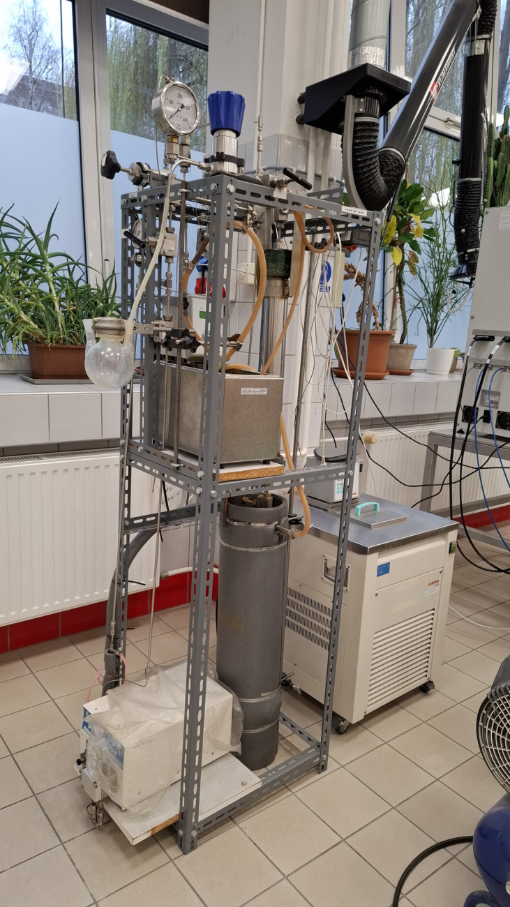 Supercritical Carbon Dioxide Extractor